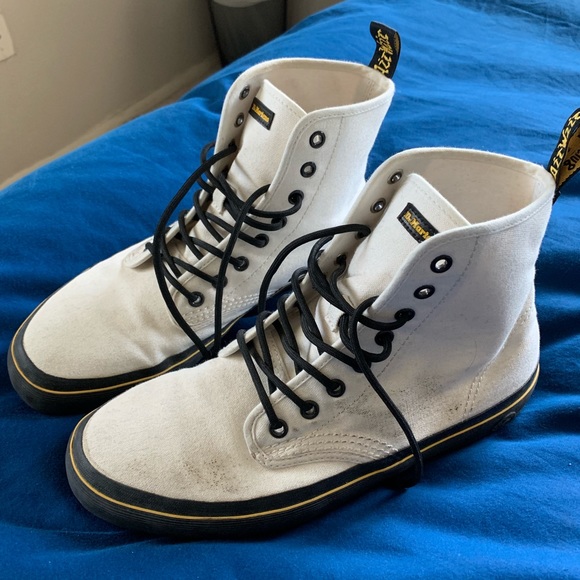 Dr. Martens Shoes - Dr martens Monet